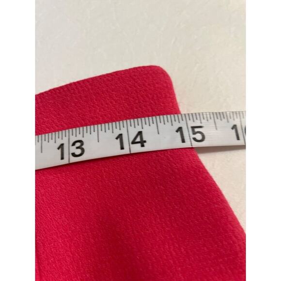 Oscar de la Renta Pink Pencil Wool Skirt with Flaw 10 - Picture 9 of 10